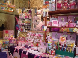 www.FairiesandFriends.co.uk
